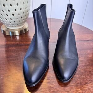 Vince Chelsea Boot Black size 9 US